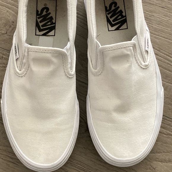 Vans - Picture 6 of 8